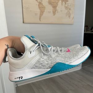 Nike Elite TR